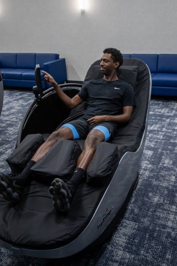 Cold Therapy made easy with a CryoLounge Chair